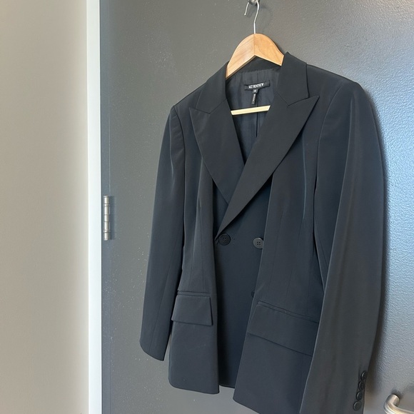 Holt Renfrew size 14 Black Double-Breasted Blazer EUC petty coat style buttons - Picture 2 of 15